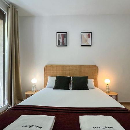 Stay U-nique Apartments Urgell Barcelone Extérieur photo