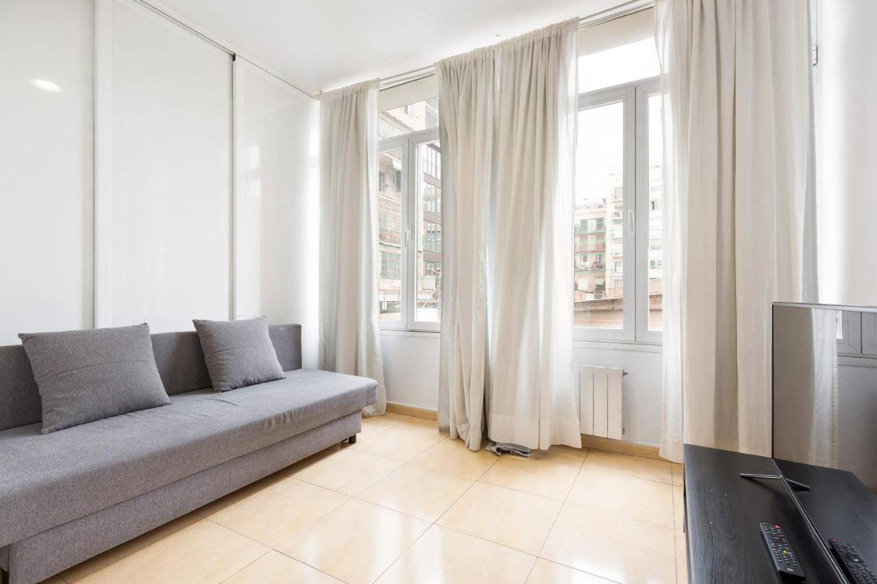 Stay U-nique Apartments Urgell Barcelone Extérieur photo